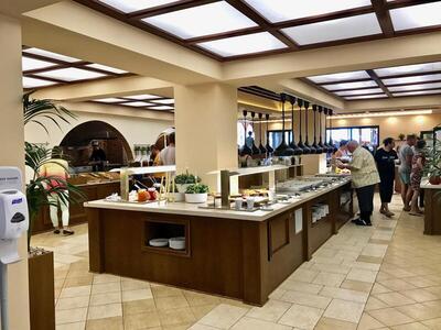 Village Mare, Метаморфози, Гърция