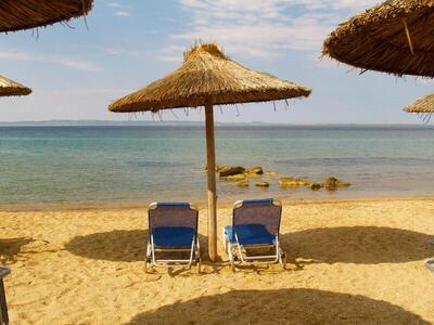 Village Mare, Метаморфози, Гърция