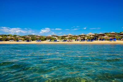 Village Mare, Метаморфози, Гърция