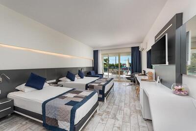 White City Beach Adult Only - Deluxe Room  With Terrace