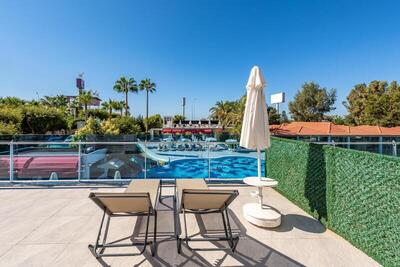 White City Beach Adult Only - Deluxe Room  With Terrace