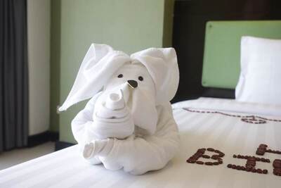 Woraburi Phuket Resort & Spa - Superior Room, Sea View