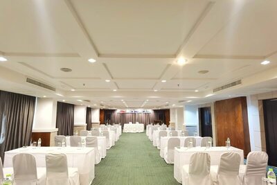 Woraburi Phuket Resort & Spa, , Тайланд