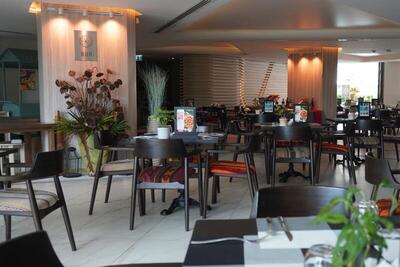 Wyndham Grand Nai Harn Beach Phuket, , Тайланд