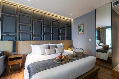 Wyndham Grand Nai Harn Beach Phuket - Deluxe King Room with Pool View - Non-Smoking