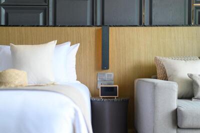 Wyndham Grand Nai Harn Beach Phuket - Deluxe Twin Room with Lagoon View - Non-Smoking