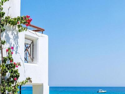 Xenios Dolphin Beach Hotel, Касандра, Гърция