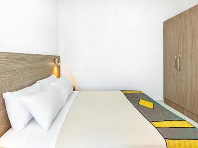 Xenios Dolphin Beach Hotel - Family Room with Sea View