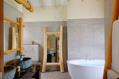 You & Me Maldives - Aqua Suite With Slide - Lagoon View