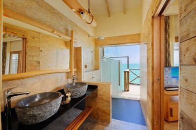 You & Me Maldives - Manta Villa - Sea View